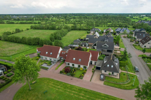 Kloosterveen 19 Surhuisterveen - Afbeelding 2.jpg