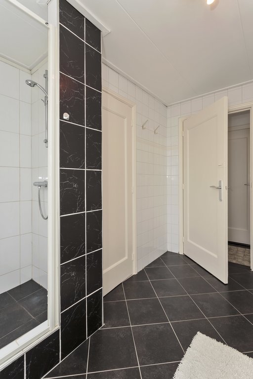 Langelaan 21 Surhuisterveen - Afbeelding 3.jpg