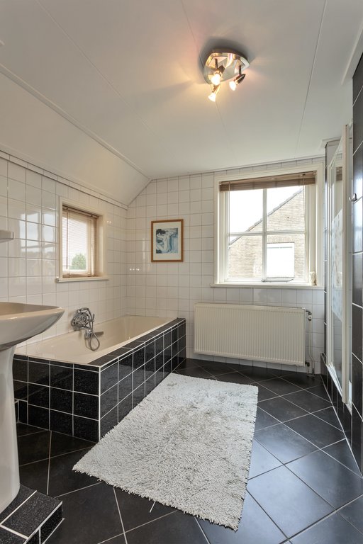 Langelaan 21 Surhuisterveen - Afbeelding 32.jpg