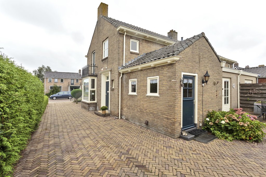 Langelaan 21 Surhuisterveen - Afbeelding 4.jpg