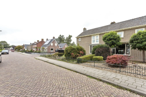 Langelaan 21 Surhuisterveen - Afbeelding 11.jpg