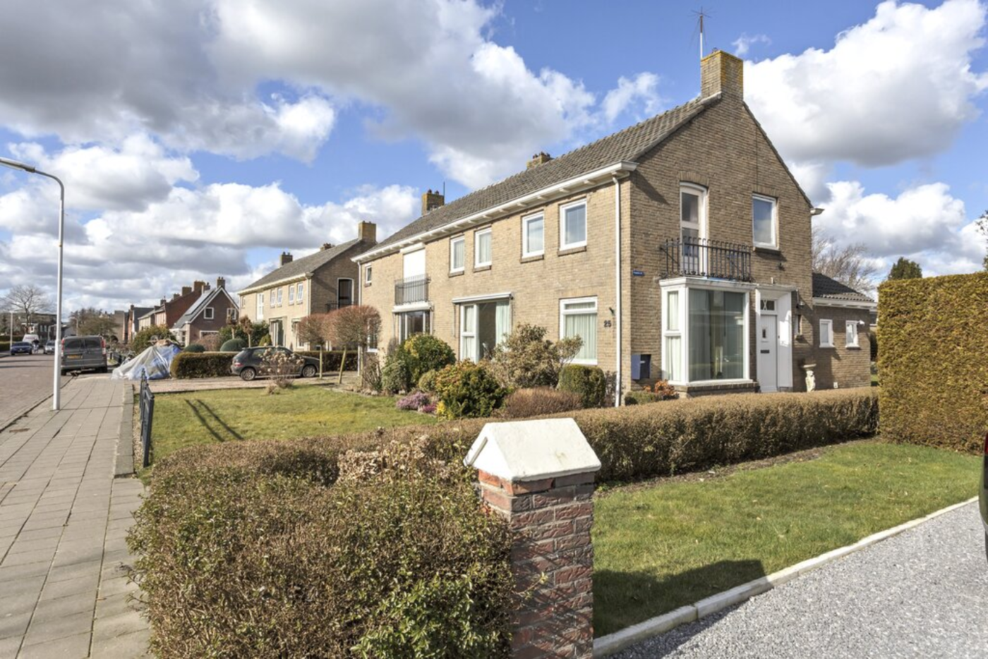 Langelaan 25 Surhuisterveen - Afbeelding 3.jpg