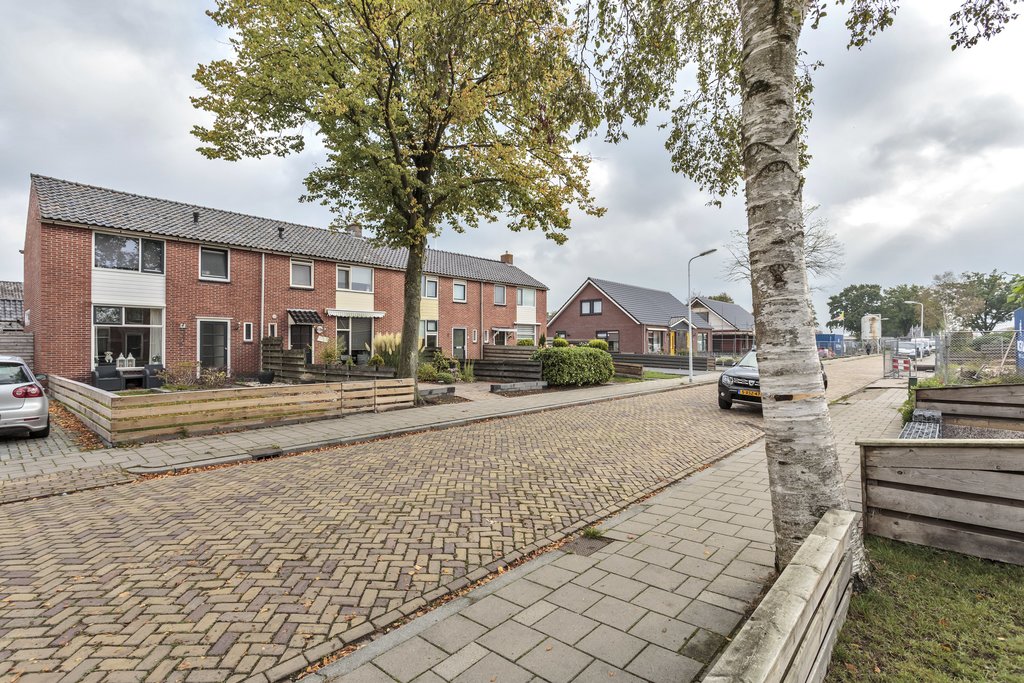 Langelaan 48 Surhuisterveen - Afbeelding 24.jpg