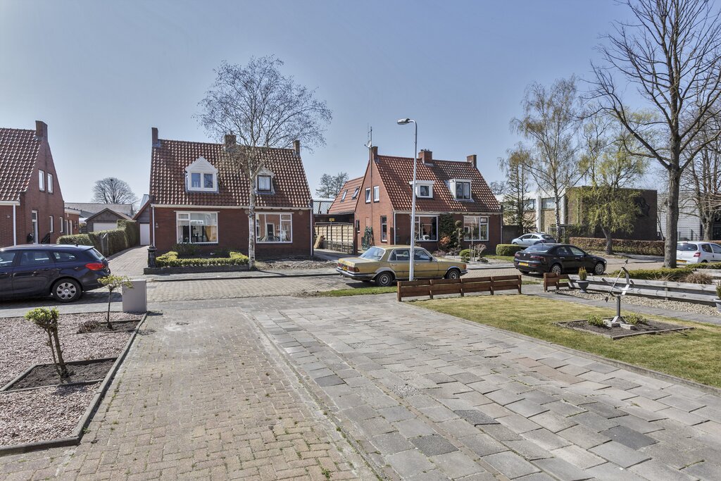 Langelaan 61 Surhuisterveen - Afbeelding 26.jpg