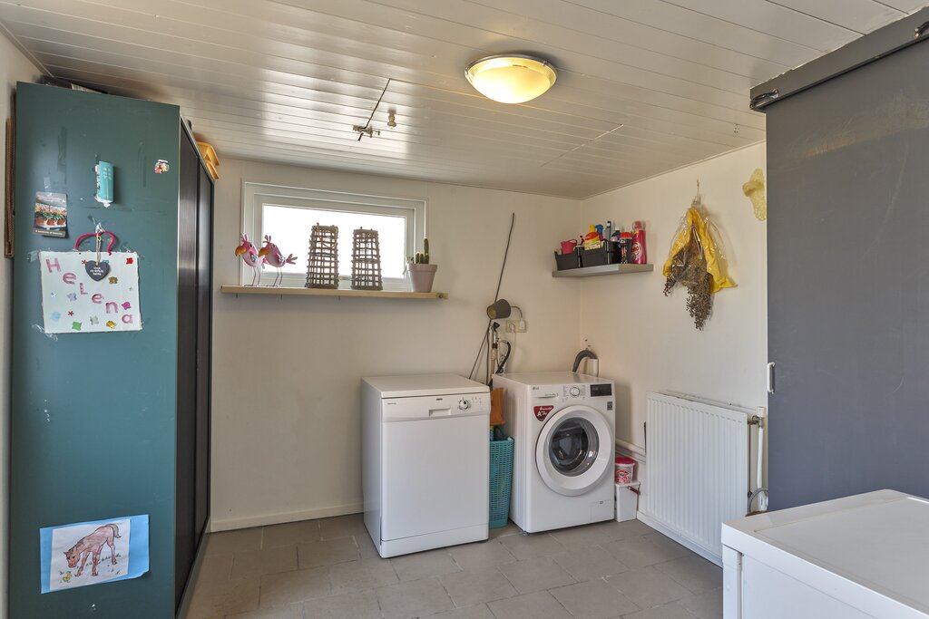 Langelaan 61 Surhuisterveen - Afbeelding 7.jpg