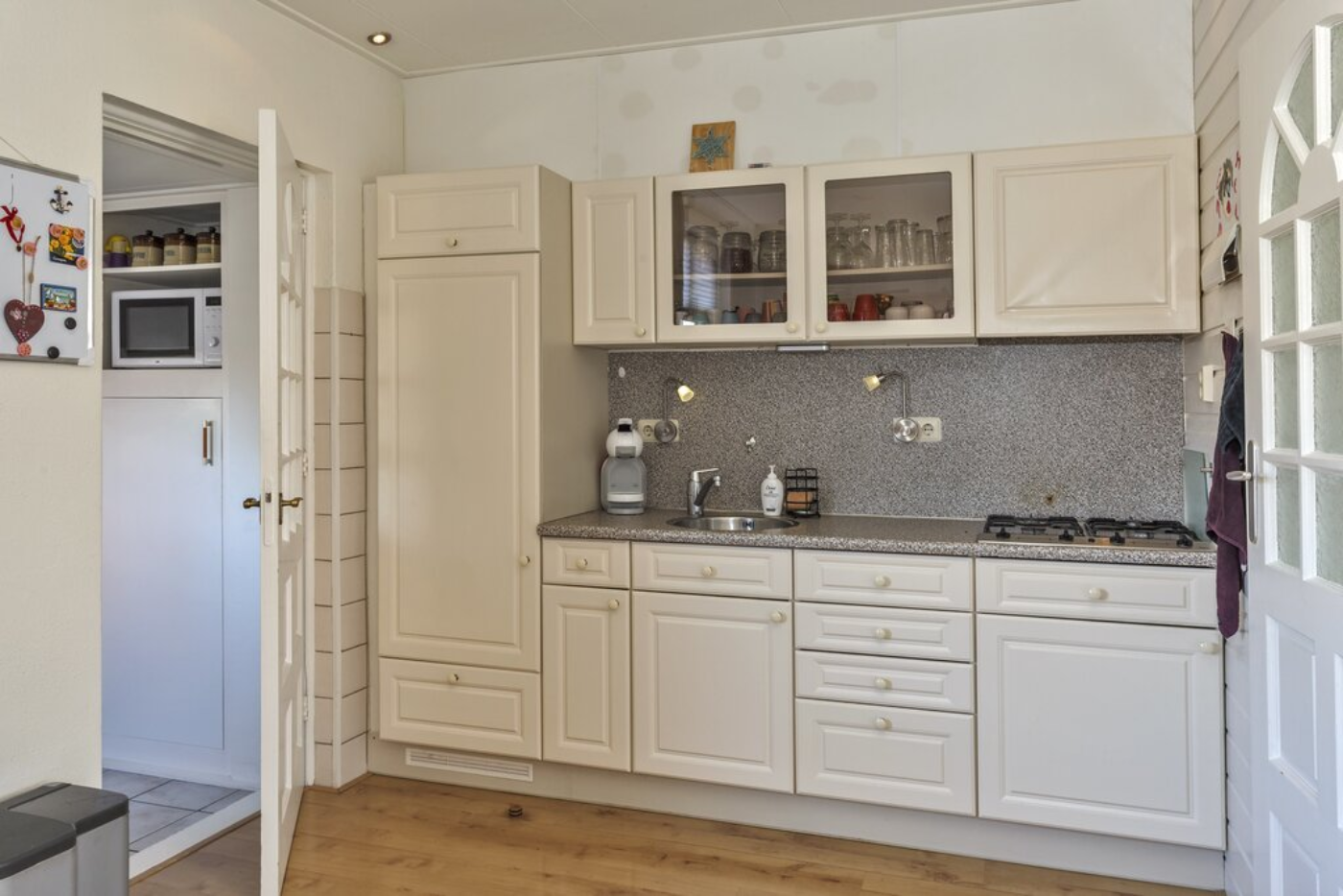 Langelaan 61 Surhuisterveen - Afbeelding 5.jpg