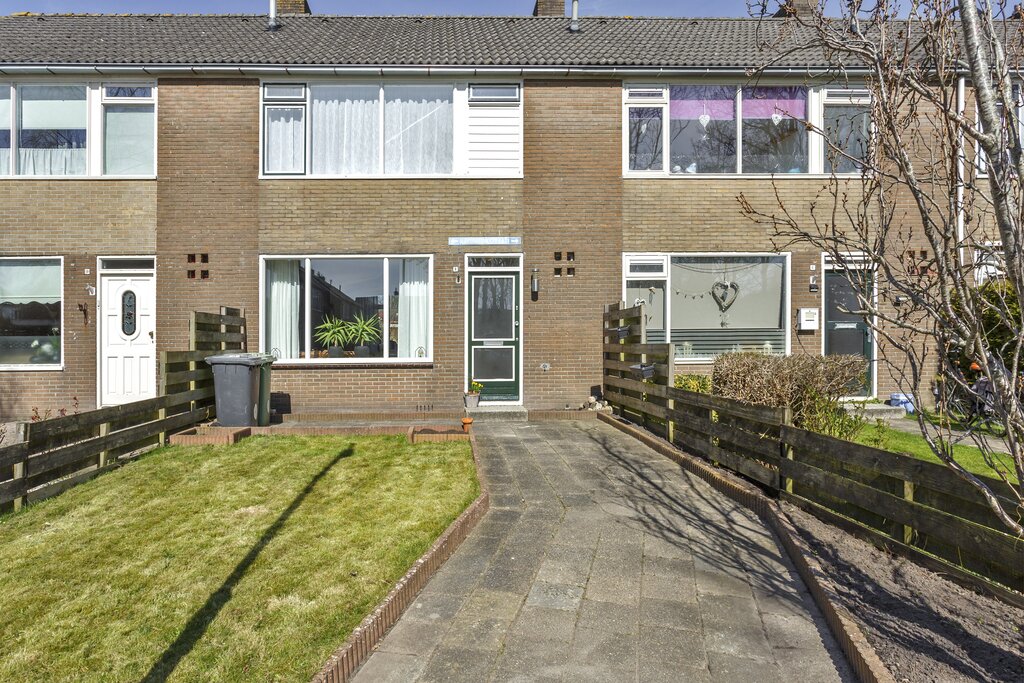 Leeuwerikstraat 8 Kollum - Hoofdafbeelding.jpg