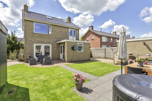 Meester Klokmanstraat 25 Surhuisterveen - Afbeelding 2.jpg