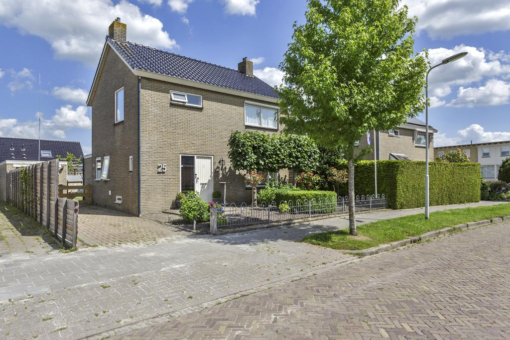 Meester Klokmanstraat 25 Surhuisterveen - Afbeelding 4.jpg