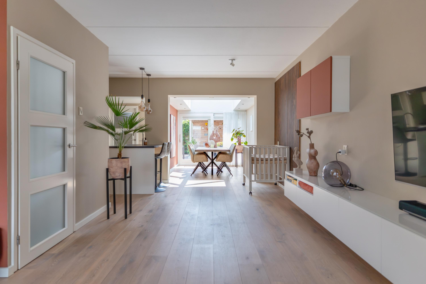 Munnikestraat 8 Surhuisterveen - Afbeelding 2.jpg