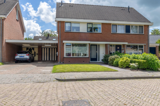 Munnikestraat 8 Surhuisterveen - Afbeelding 4.jpg