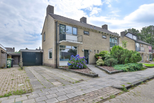 Nijenoertweg 12 Leek - Hoofdafbeelding.jpg