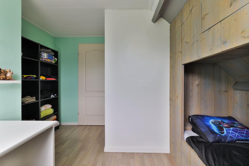 Poaitrije 2 Hijum - Afbeelding 25.jpg