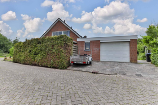 Poaitrije 2 Hijum - Afbeelding 2.jpg