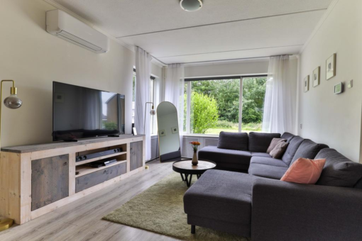 Poaitrije 2 Hijum - Afbeelding 8.jpg