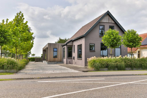 Poelweg 17 Grijpskerk - Hoofdafbeelding.jpg