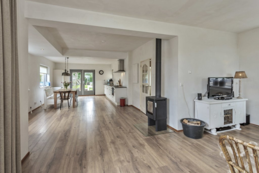 Provincialeweg 55 Doezum - Afbeelding 8.jpg