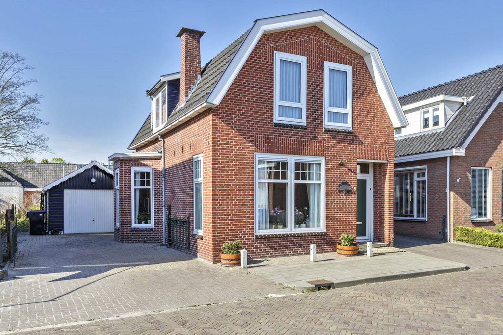 Slotstraat 5 Surhuisterveen - Hoofdafbeelding.jpg