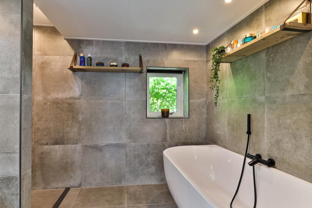 Spoarbuorren Sud 18 Kollumersweach - Afbeelding 29.jpg