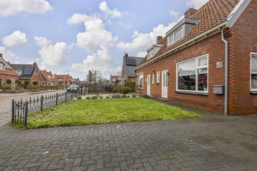 Taeke Schuilengalaan 18 Surhuisterveen - Afbeelding 6.jpg