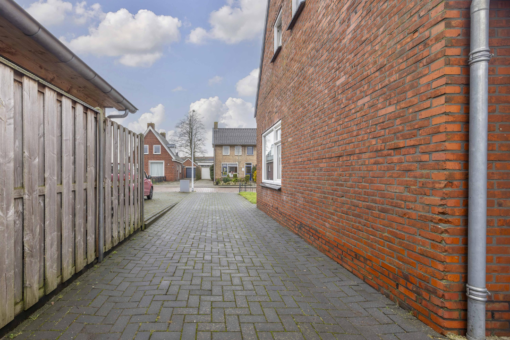 Taeke Schuilengalaan 18 Surhuisterveen - Afbeelding 38.jpg