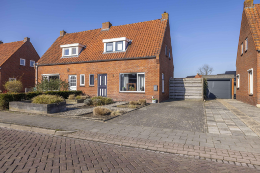 Taeke Schuilengalaan 69 Surhuisterveen - Hoofdafbeelding.jpg