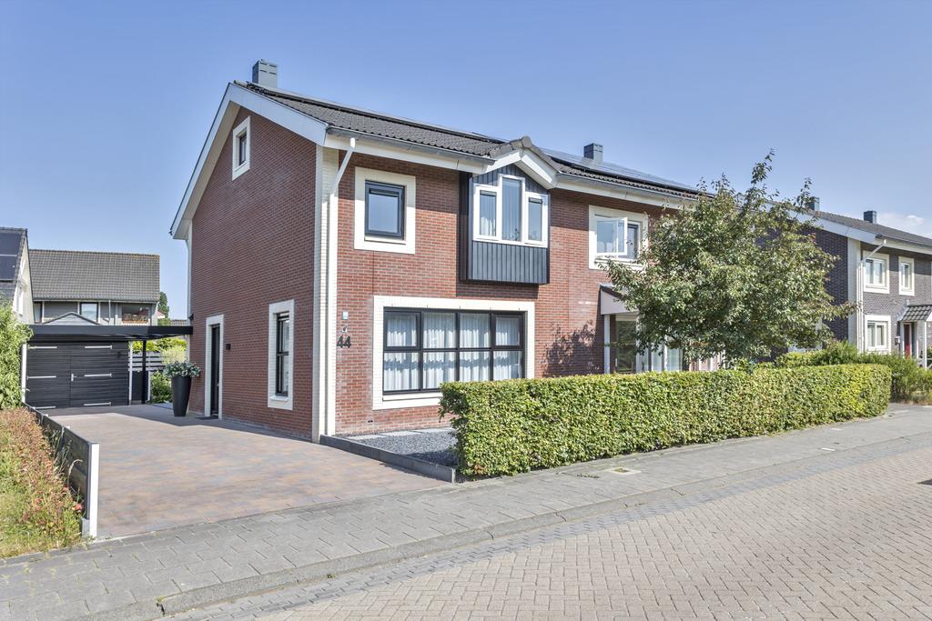 Theo van Doesburgstraat 44 Drachten - Hoofdafbeelding.jpg