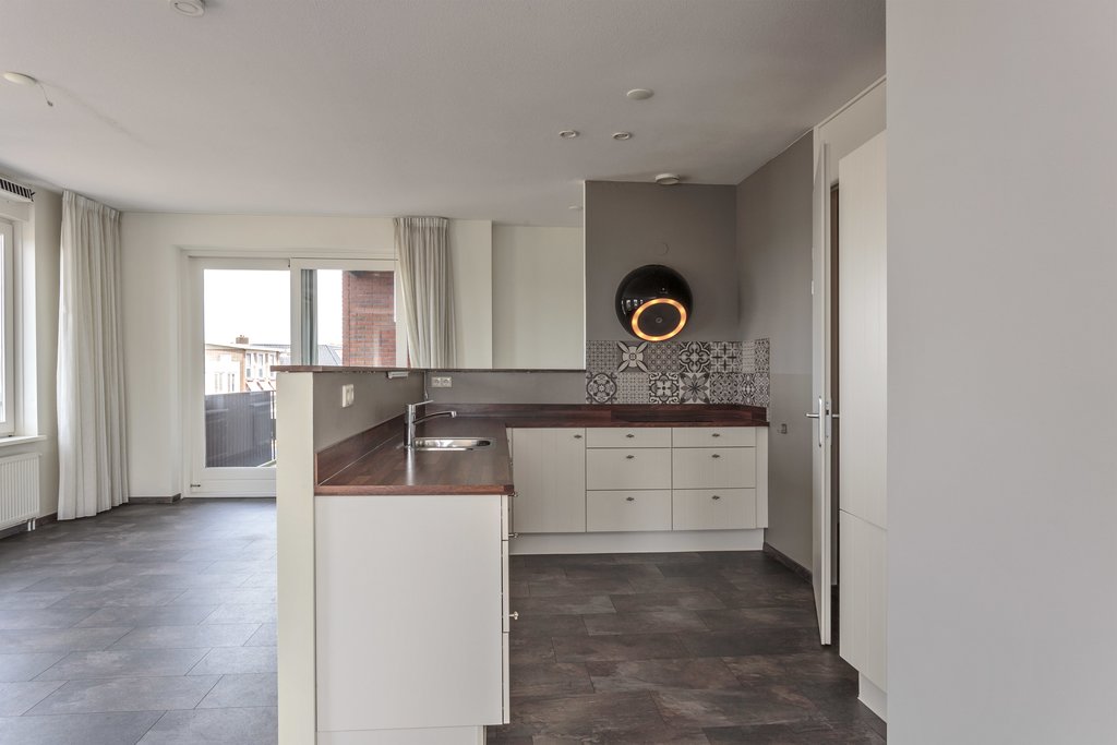 Torenplein 45 Surhuisterveen - Afbeelding 5.jpg