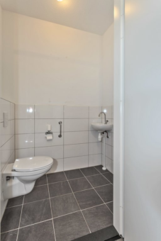 Torenplein 45 Surhuisterveen - Afbeelding 3.jpg