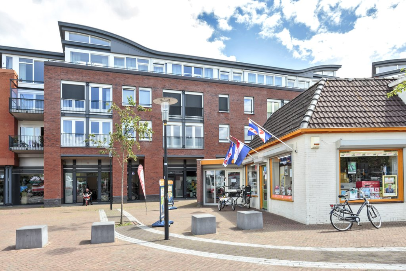 Torenplein 49 Surhuisterveen - Afbeelding 2.jpg