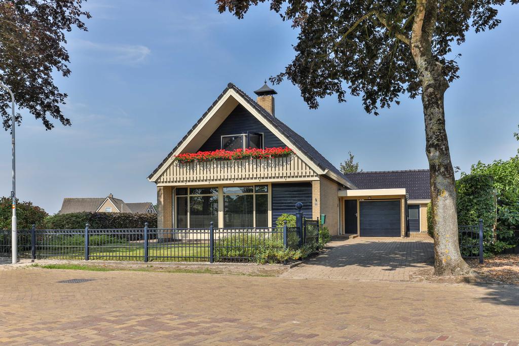 Tsjerke Buorren 23 Drogeham - Afbeelding 4.jpg