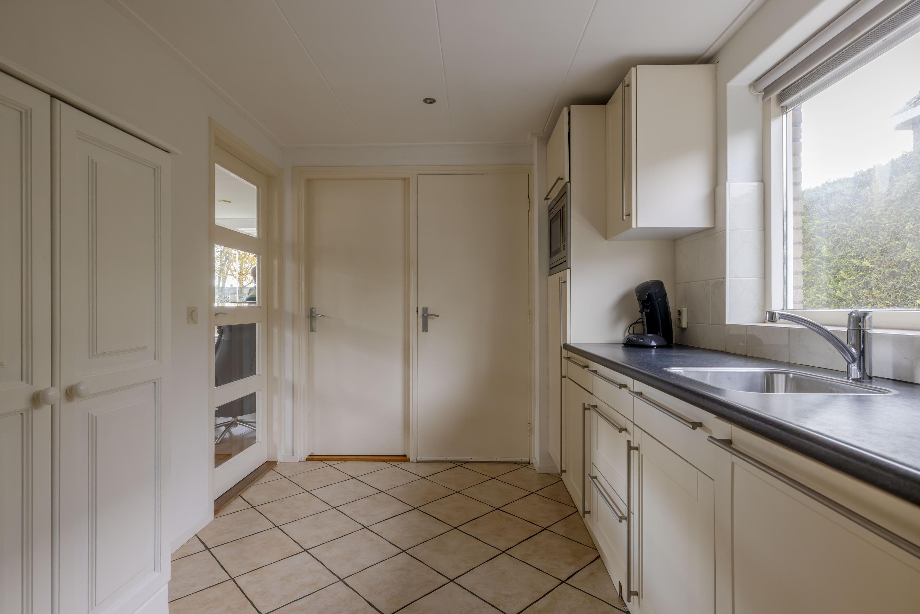 Van Voortstraat 11 Surhuisterveen - Afbeelding 10.jpg