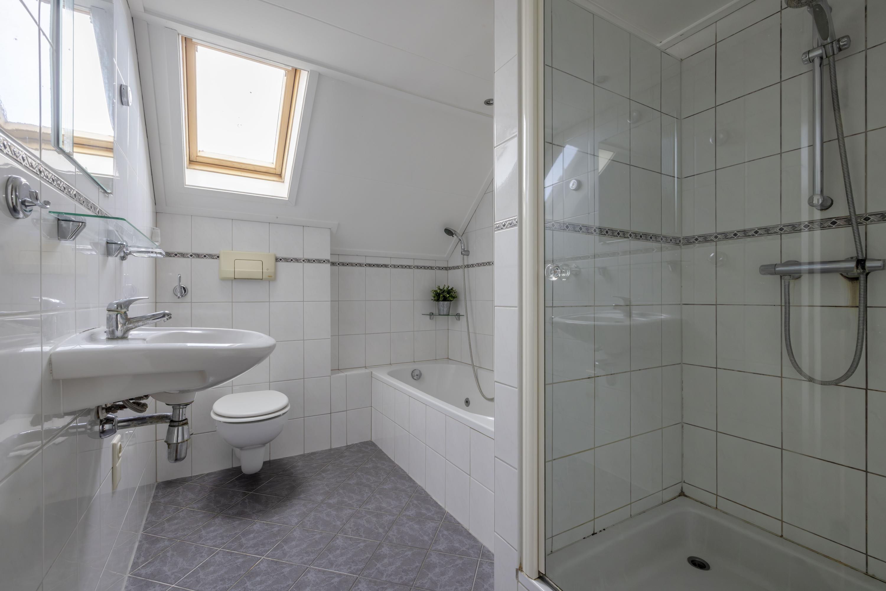 Van Voortstraat 11 Surhuisterveen - Afbeelding 24.jpg