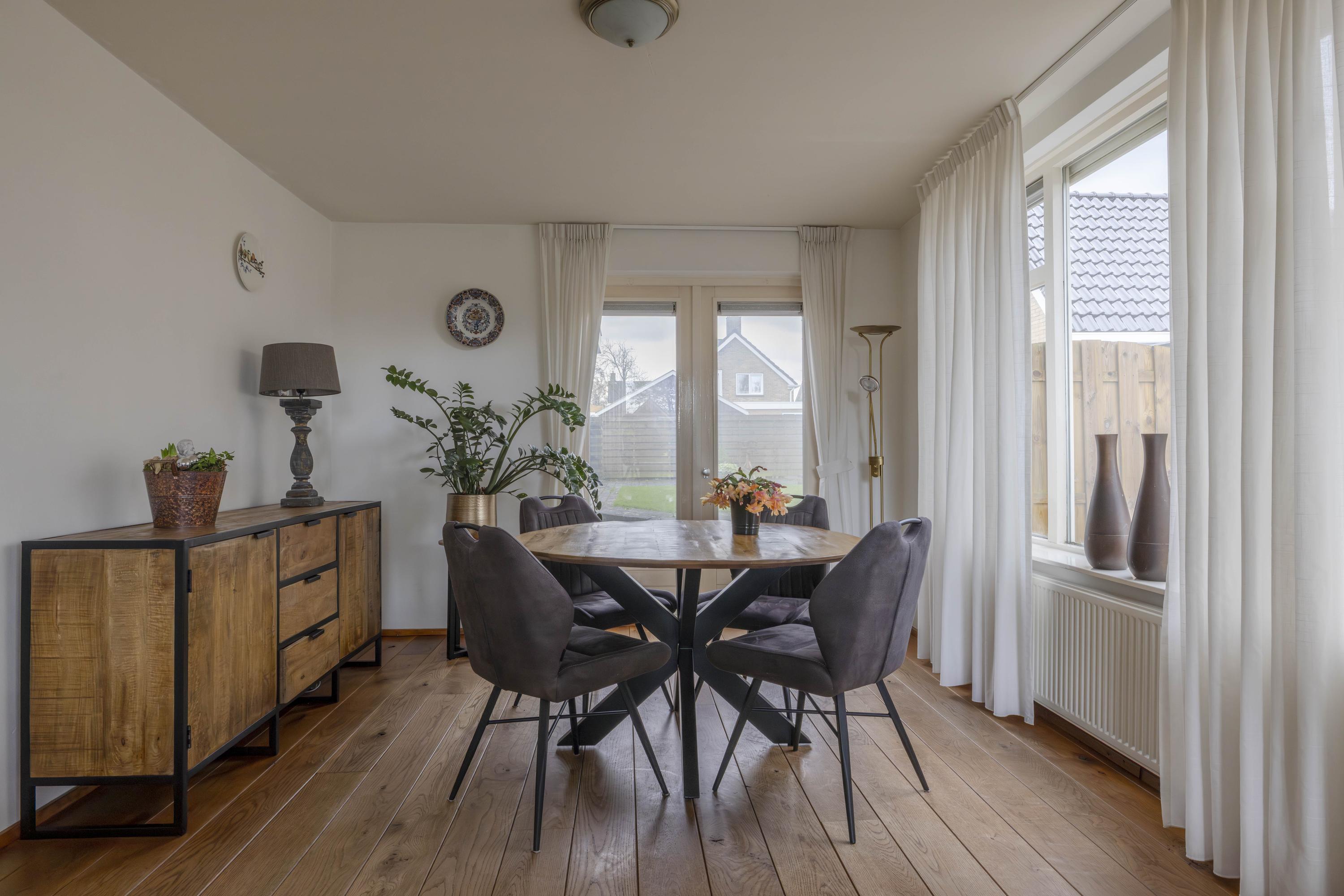 Van Voortstraat 11 Surhuisterveen - Afbeelding 7.jpg