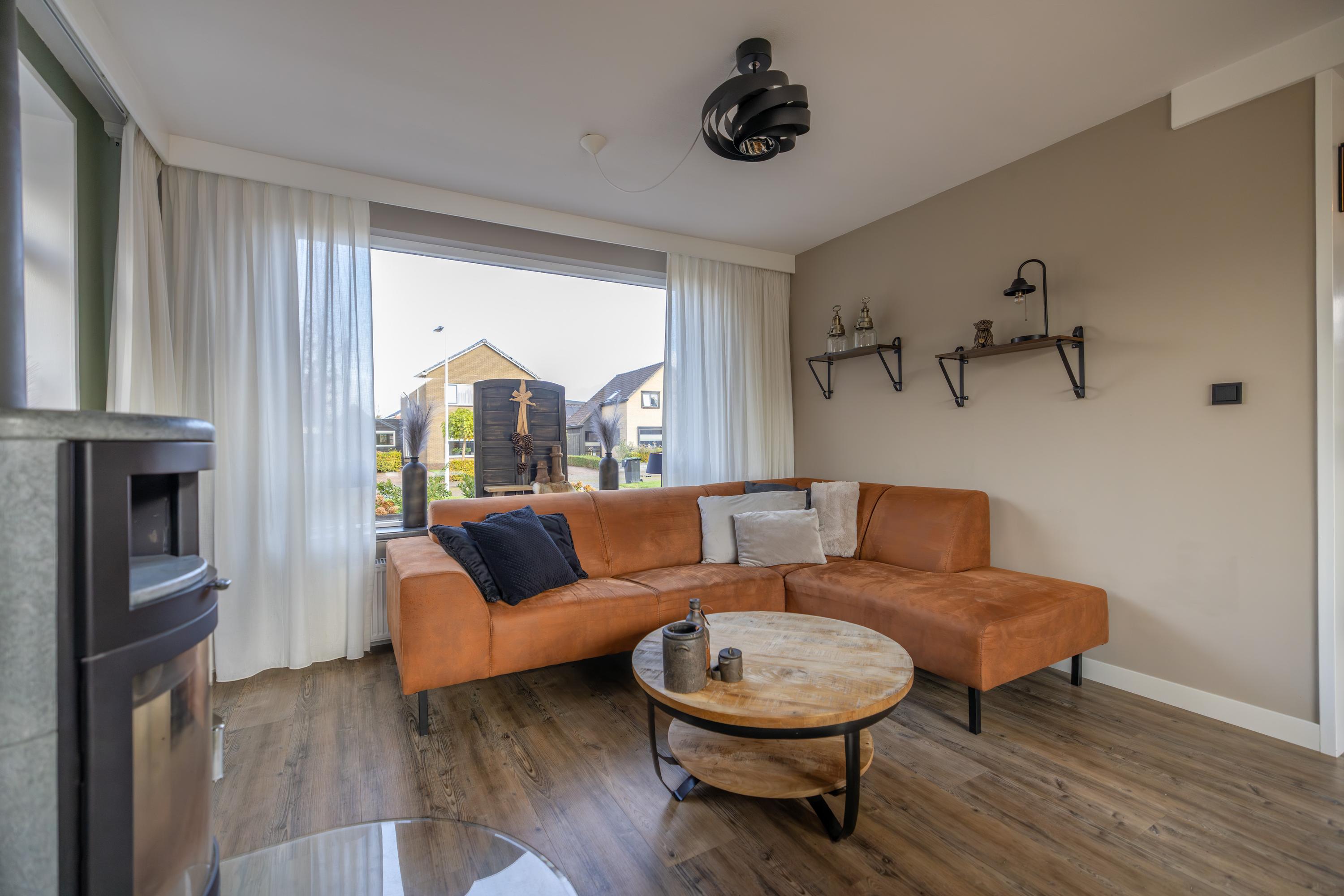 Van Voortstraat 7 Surhuisterveen - Afbeelding 12.jpg