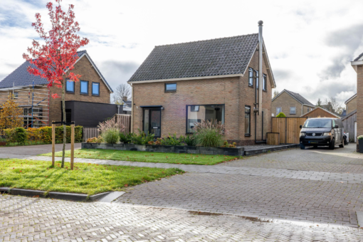 Van Voortstraat 7 Surhuisterveen - Afbeelding 3.jpg
