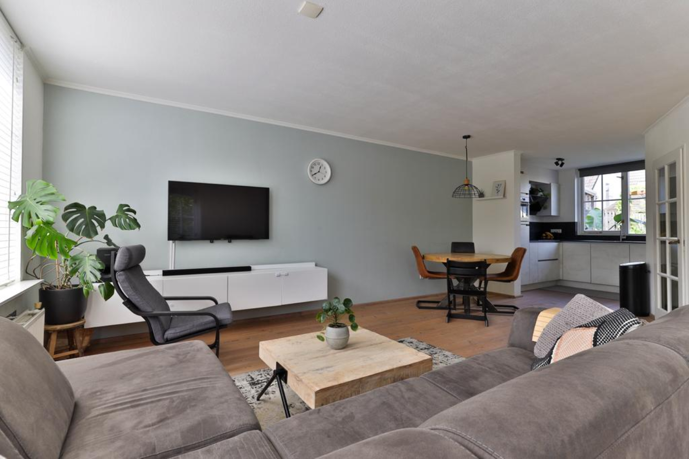 Veenderij 11 Surhuisterveen - Afbeelding 3.jpg