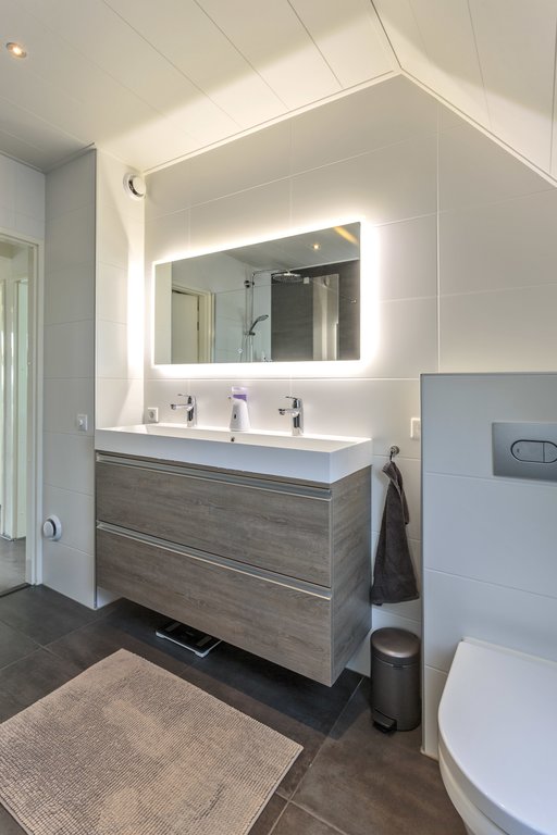 Veenderij 14 Surhuisterveen - Afbeelding 2.jpg