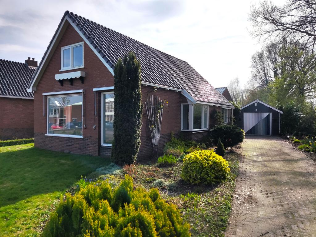 Warreboslaan 13 Surhuisterveen - Hoofdafbeelding.jpg