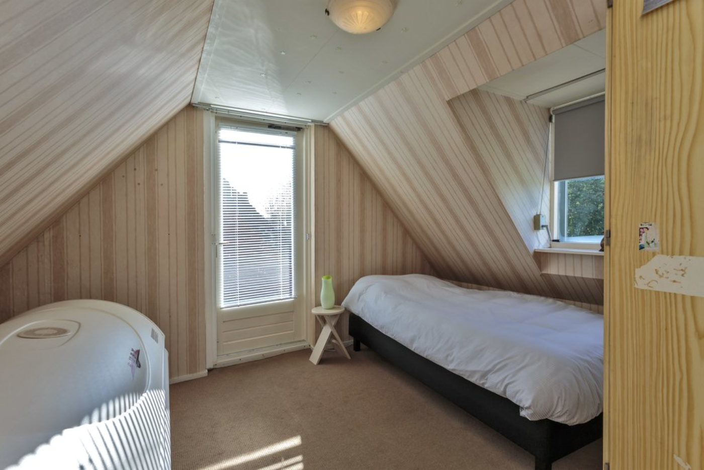 Warreboslaan 35a Surhuisterveen - Afbeelding 2.jpg