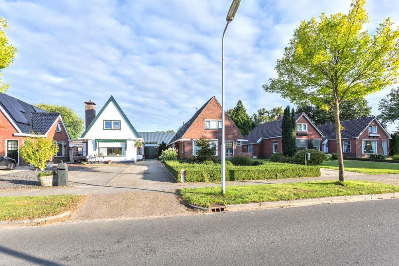 Warreboslaan 7 Surhuisterveen - Afbeelding 2.jpg