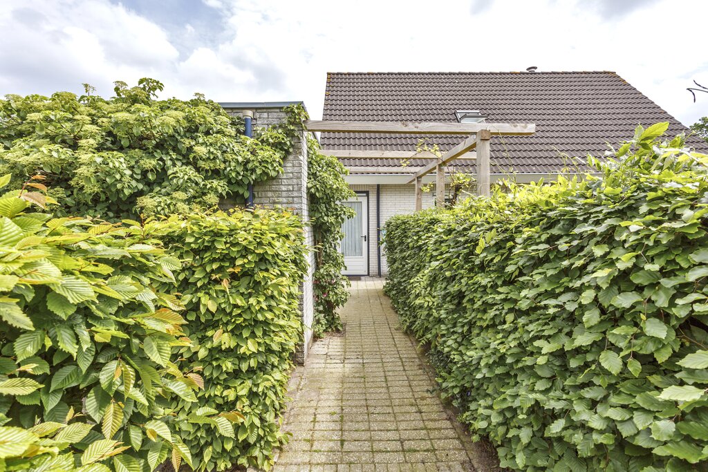 Zuiderkluft 2 Niekerk - Afbeelding 2.jpg