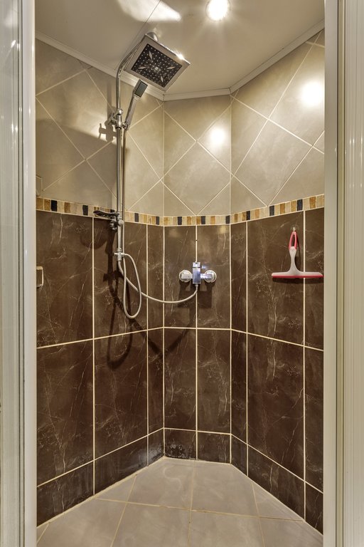 Zwitserlaan 10 Surhuisterveen - Afbeelding 11.jpg