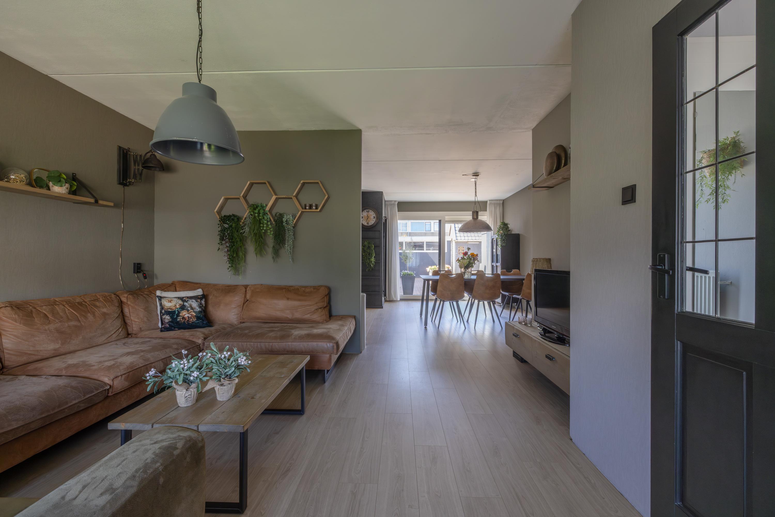 Zwitserlaan 26 Surhuisterveen - Afbeelding 12.jpg