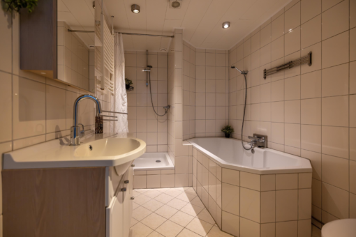 Zwitserlaan 26 Surhuisterveen - Afbeelding 29.jpg